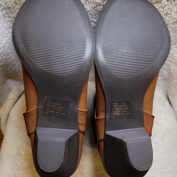 NEW Womens size 10 brown fashion boots - Picture 2 of 4